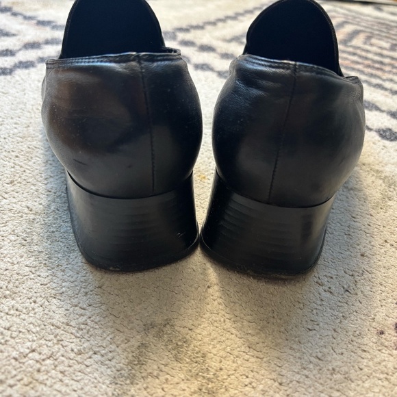 Vintage 90s /y2k black loafer heels - Picture 6 of 9
